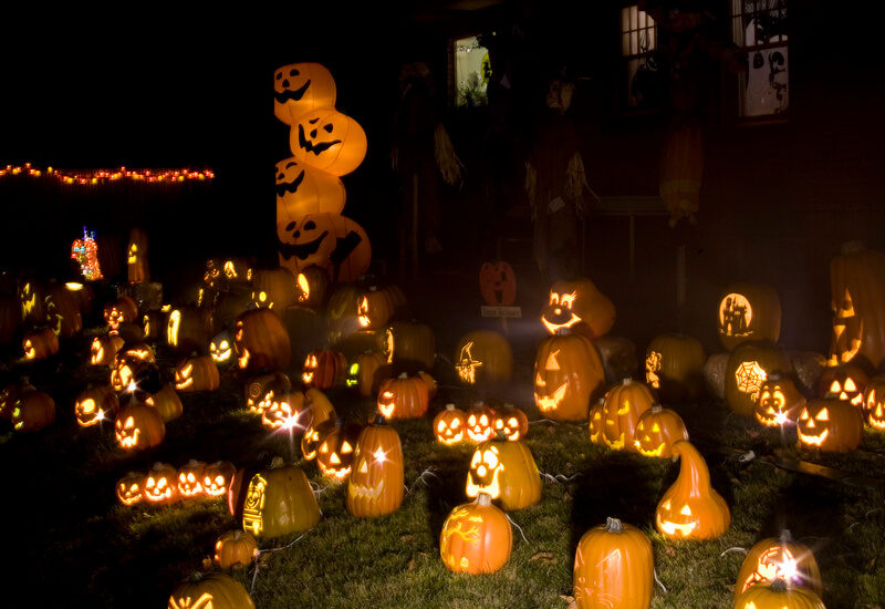 Top 10 Schools That Throw Down for Halloween ⋆ College Magazine