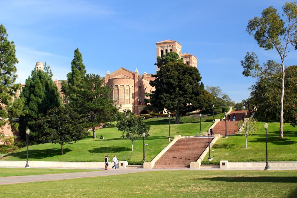 Top 10 Notable UCLA Alumni That Will Make You Proud To Be A Bruin ⋆ ...