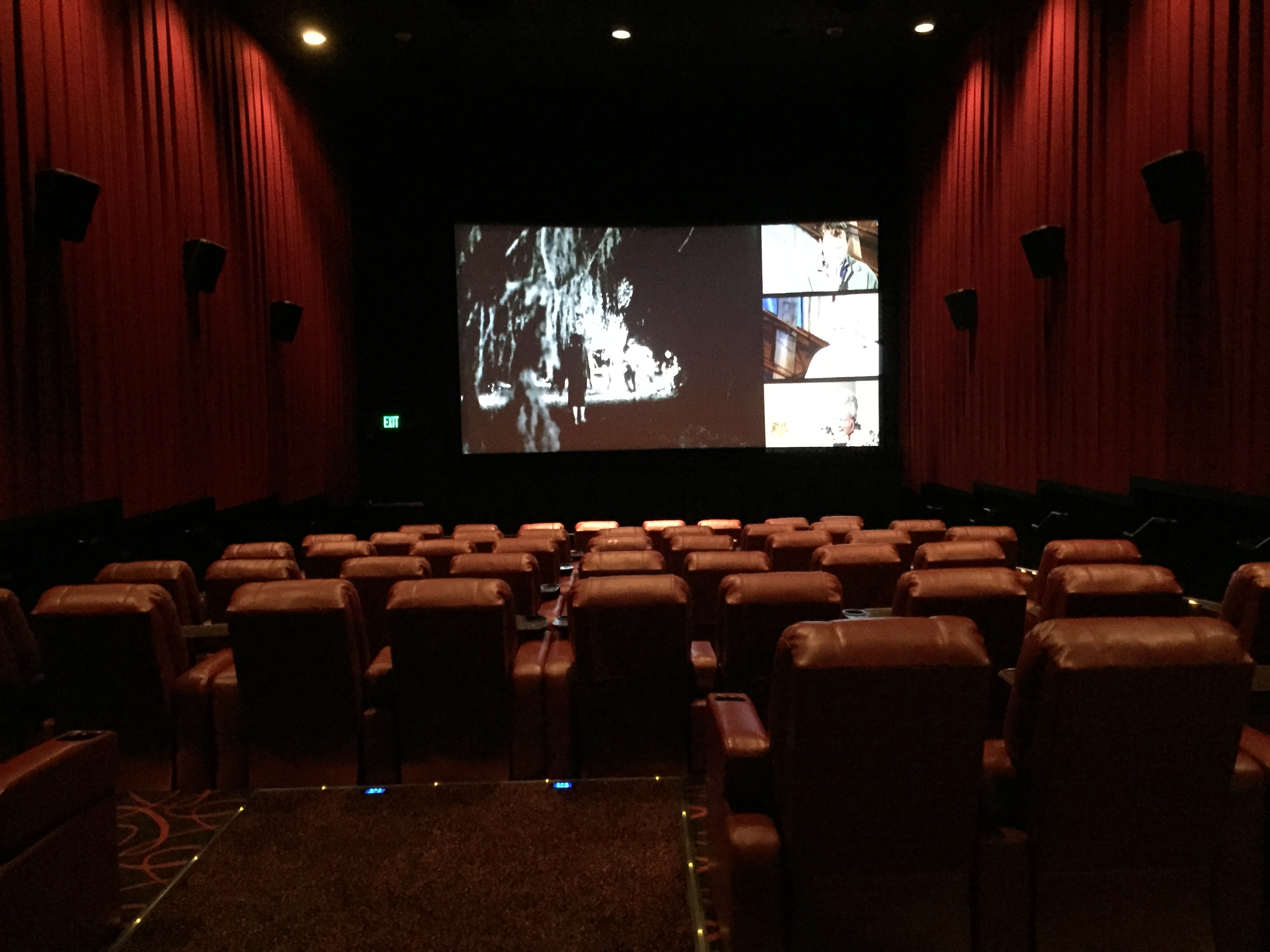 movie theatre things to do in sarasota
