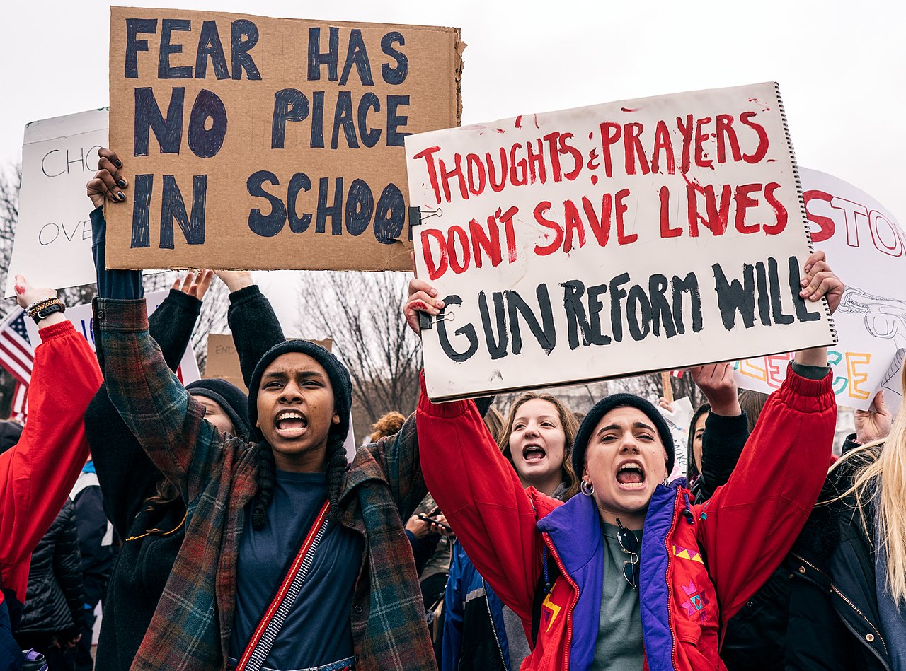 To America, Guns Are Terrifying: Love, a Concerned Brit⋆ College Magazine