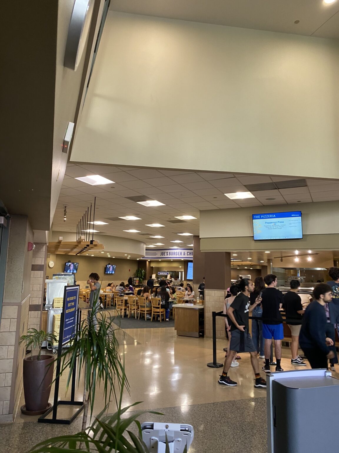 Top 10 Dining Halls at UCLA